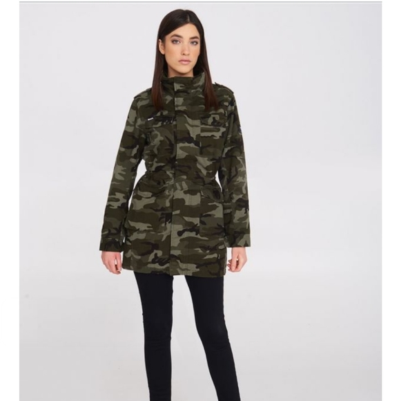 Meet your Posher, Tammy - Picture 1 of 1